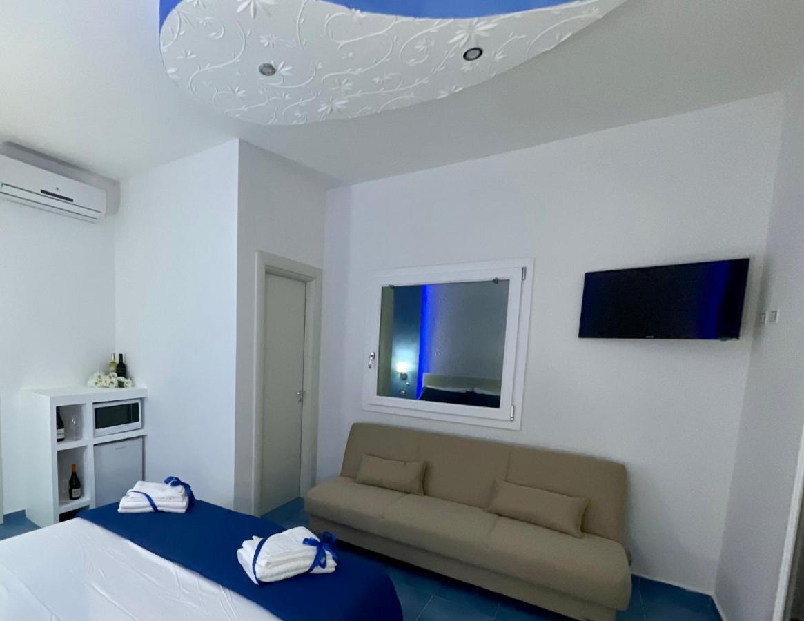 Salento Sottovento Luxury Beb Bed & Breakfast Torre Lapillo Exterior photo